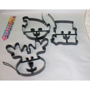 3 Piece Williams Sonoma Metal Pancake Batter Forms Snowman Elf Reindeer Set